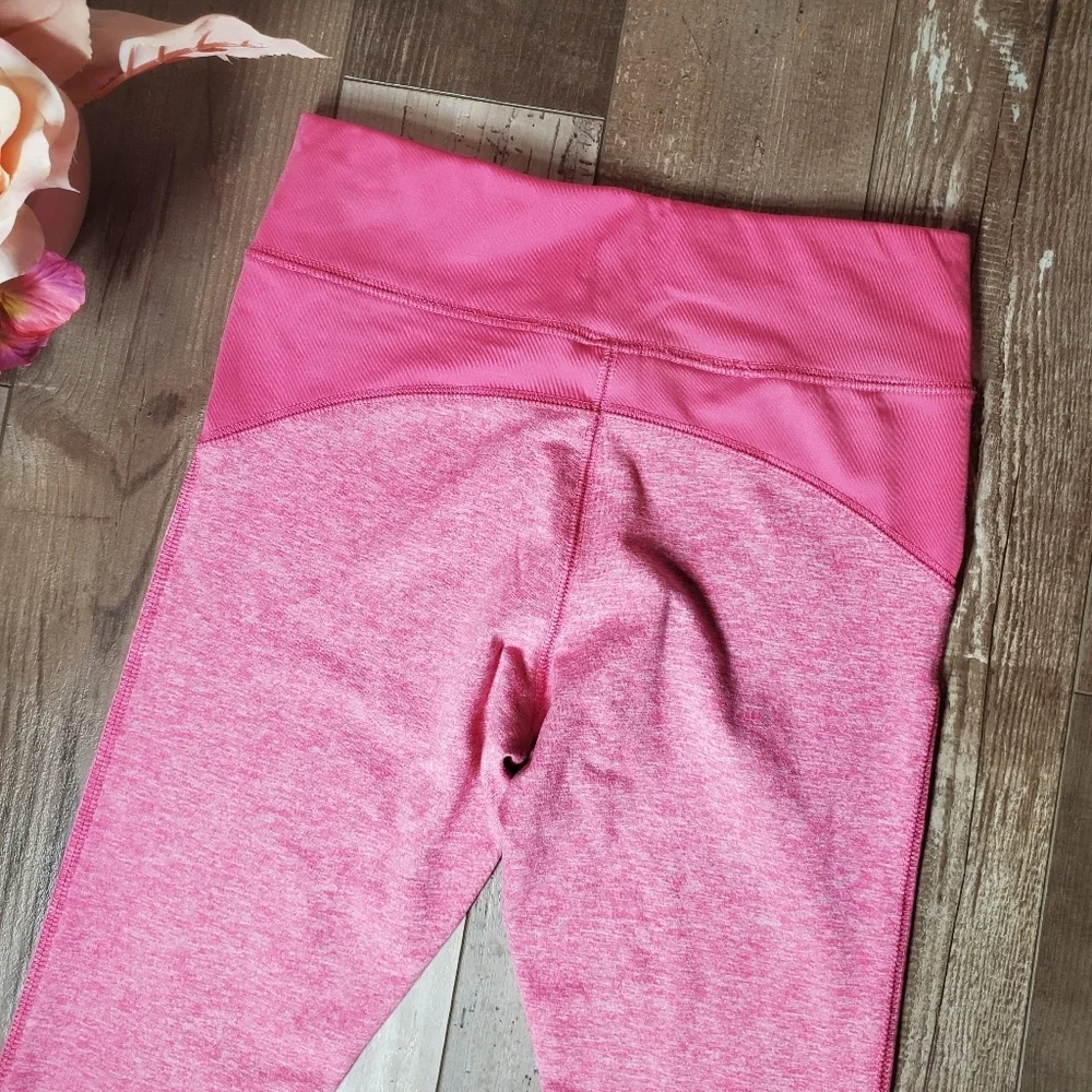 OshKosh B'gosh Girls Barbiecore Pink Active High-Rise Leggings Size 12 EUC